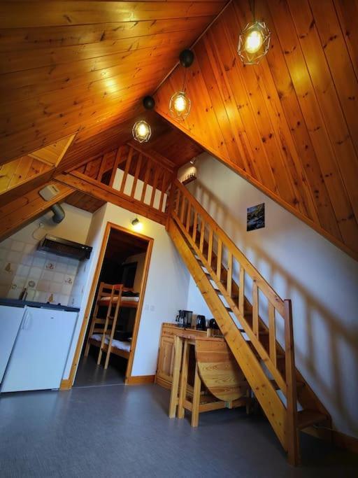 Logement 6 Pers Au Coeur Des Montagnes Pyreneennes Linge De Maison Et Papier Toilette Non Fournis Boutx Exterior photo